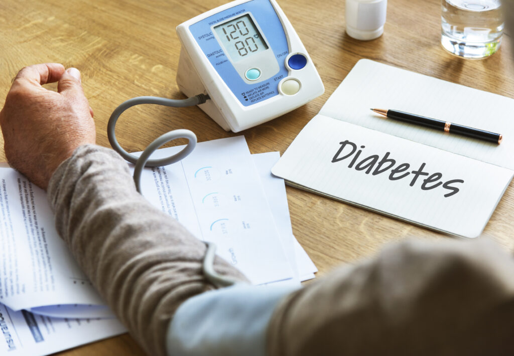 Leia mais sobre o artigo O impacto de uma intervenção nutricional no controle glicêmico e nos marcadores de risco cardiovascular em pacientes com diabetes tipo 2 (DM2)